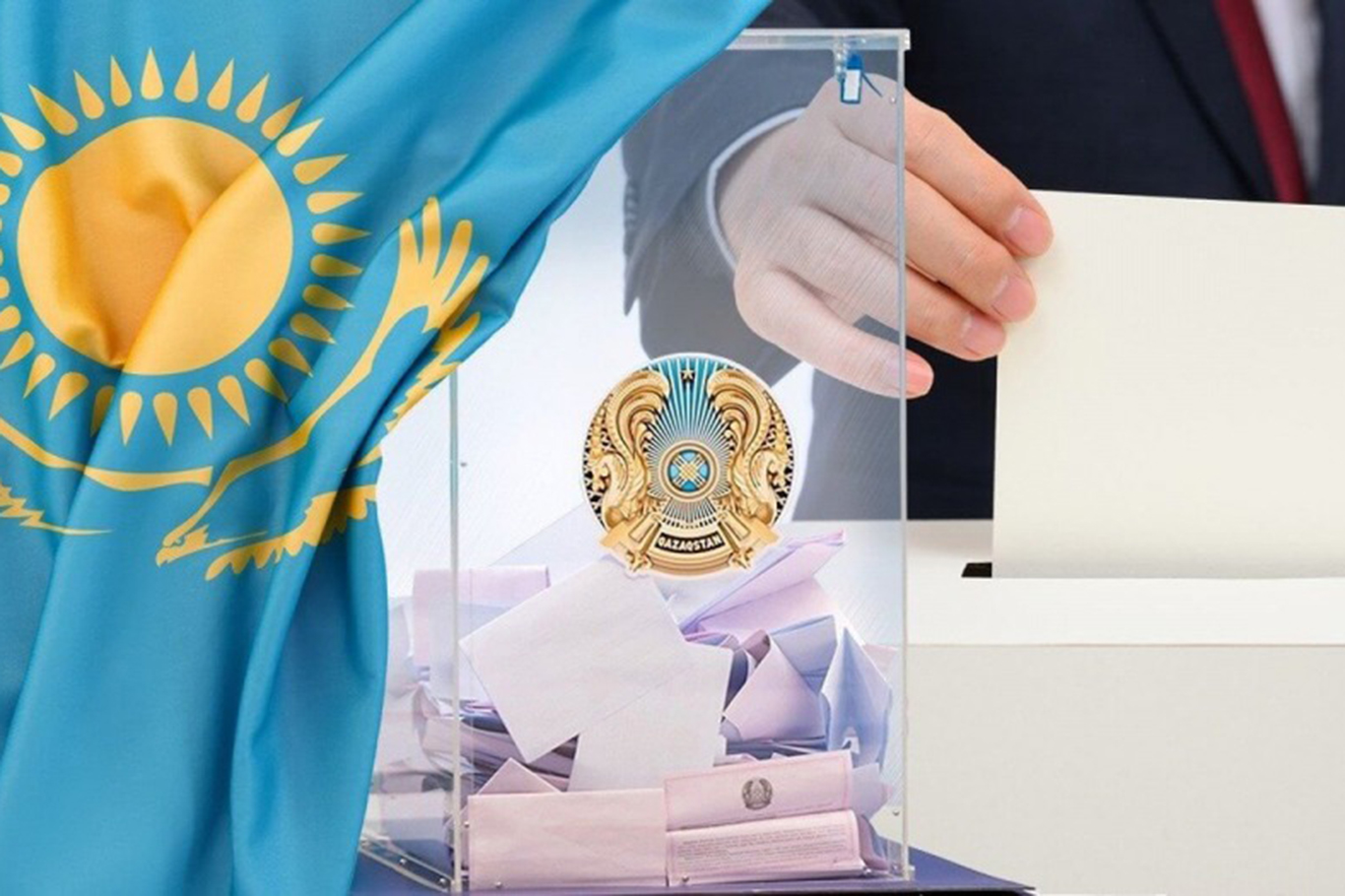 Kazakistan’da yeni anayasa için sandık kuruluyor