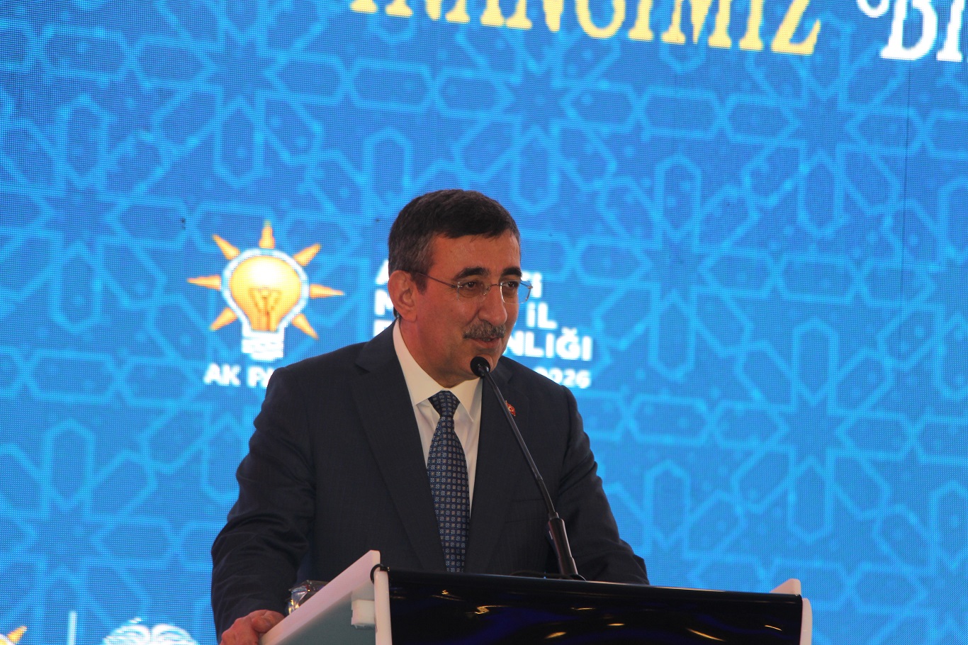 Cumhurbaşkanı Yardımcısı Yılmaz’dan bölgedeki gerilime ilişkin diplomasi çağrısı