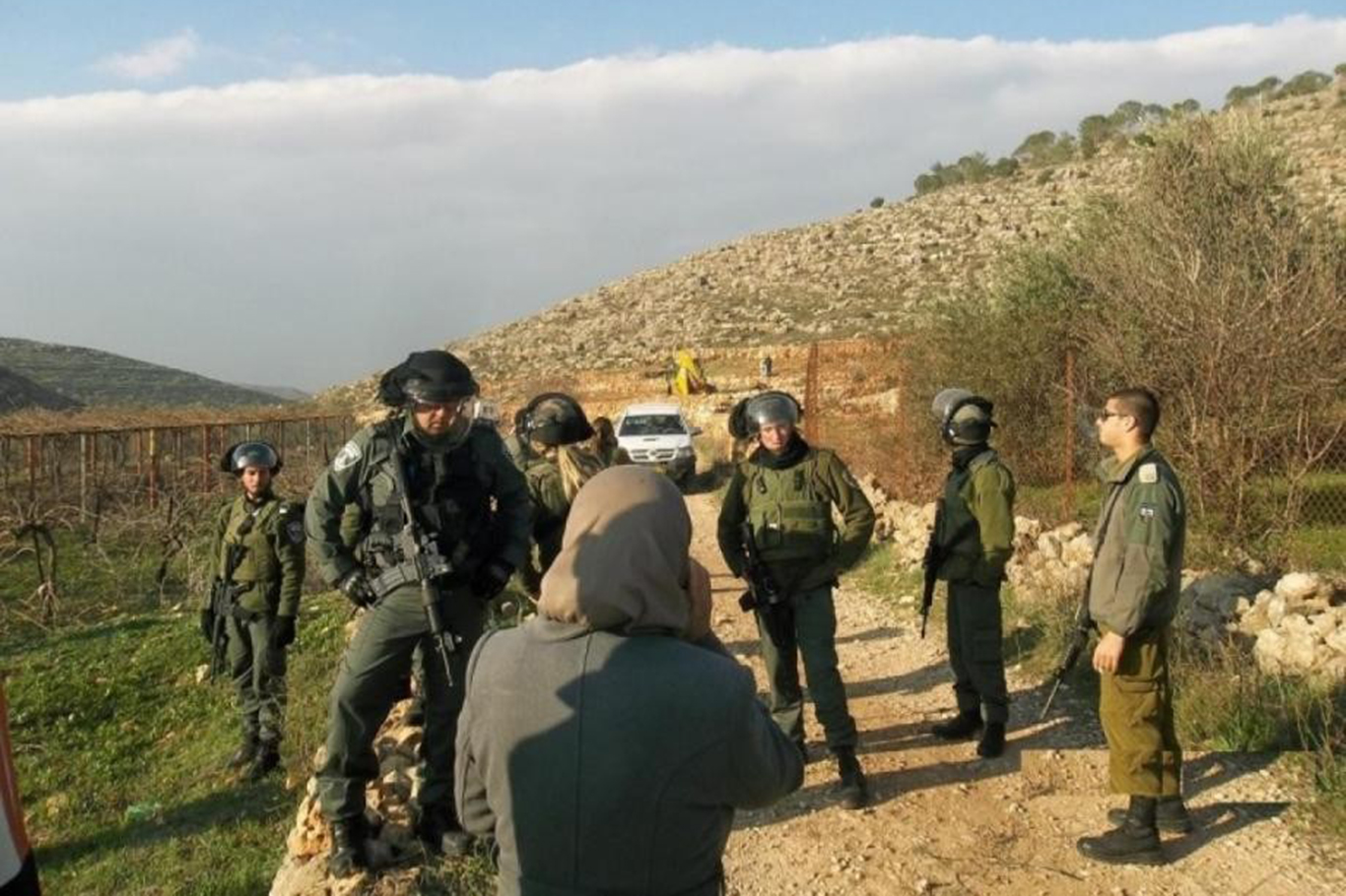 Siyonist rejim Filistin topraklarını işgal ediyor: Yüzlerce dönüm araziye daha el konuldu