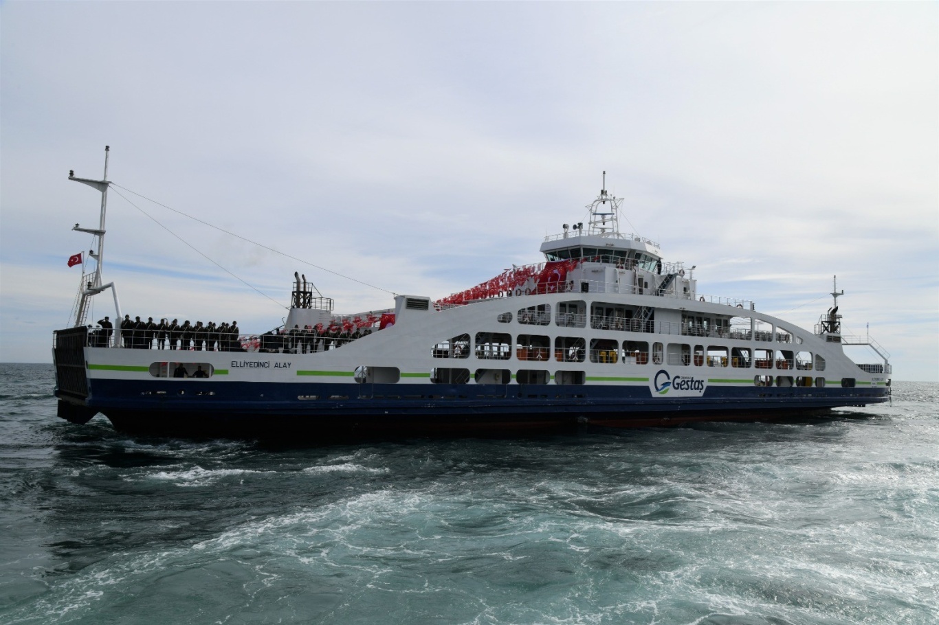 Bozcaada hattında bazı araçların geçişine kısıtlama