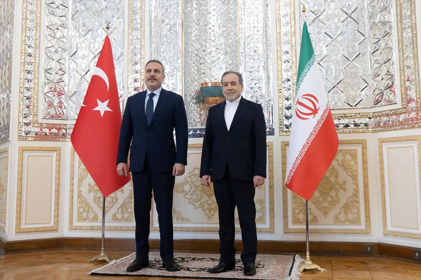 Bakan Fidan, İranlı mevkidaşı ile görüştü