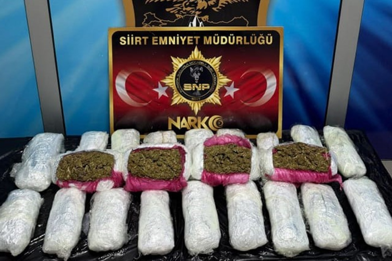 Siirt’te uyuşturucu operasyonu: 9 kilo 700 gram esrar ele geçirildi