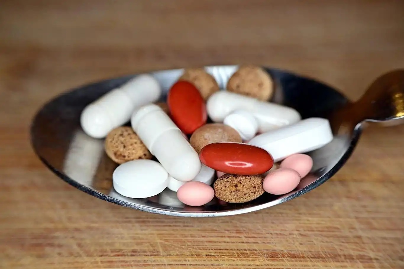 Gereksiz antibiyotik kullanımı küresel risk oluşturuyor