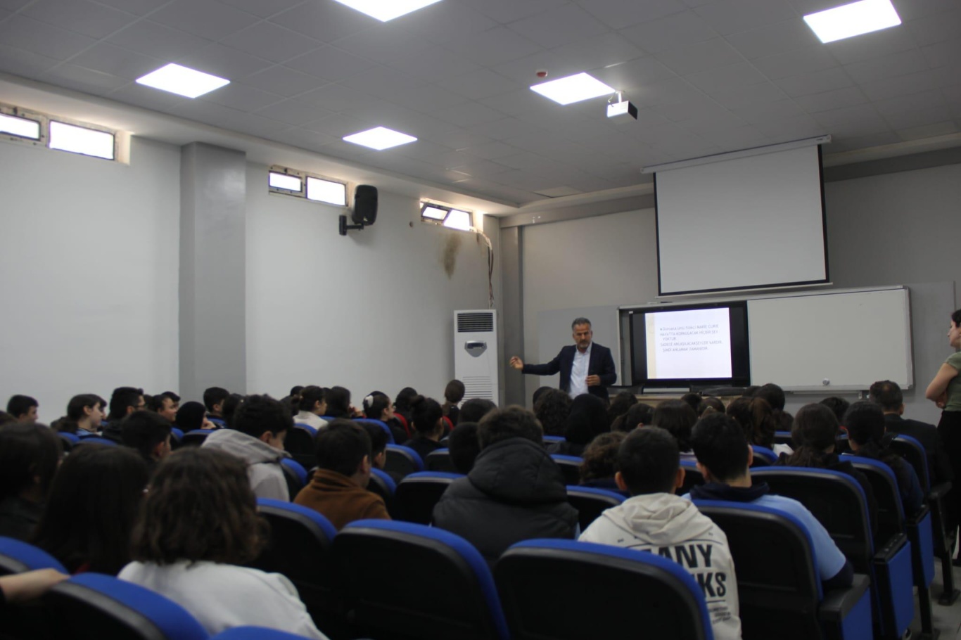 Cizre’de LGS öncesi rehberlik seminerleri başladı