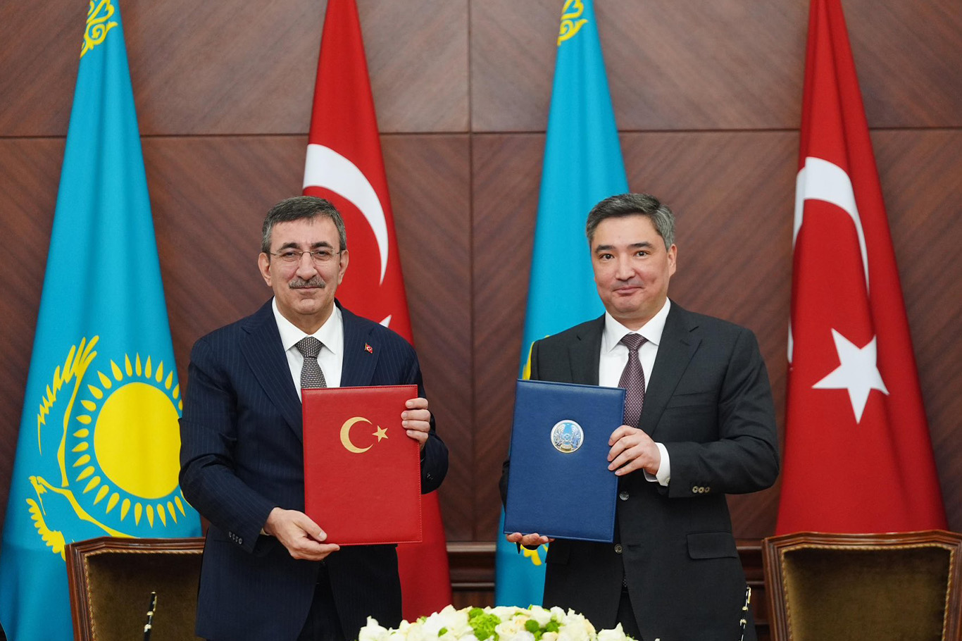Türkiye ile Kazakistan arasında 67 maddelik eylem planı imzalandı