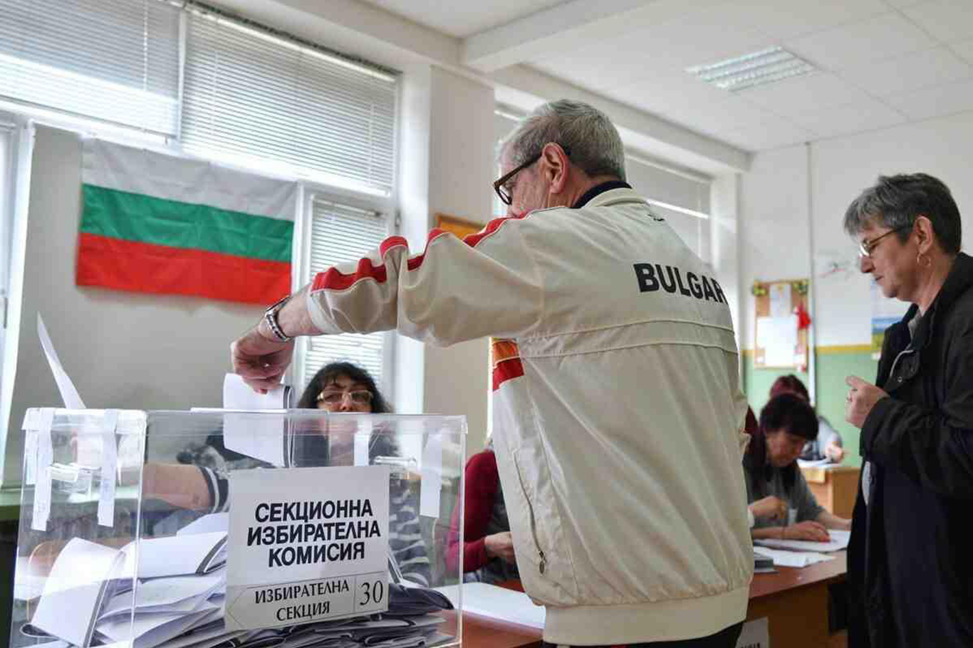 Bulgaristan'da halk son 5 yılda 8'inci kez sandık başına gidecek