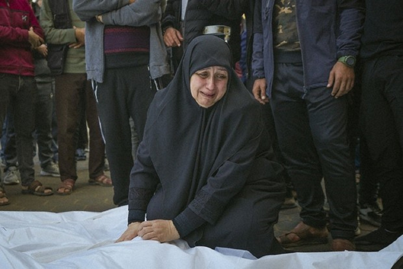 Gazze’de şehit sayısı 72 bin 553’e yükseldi
