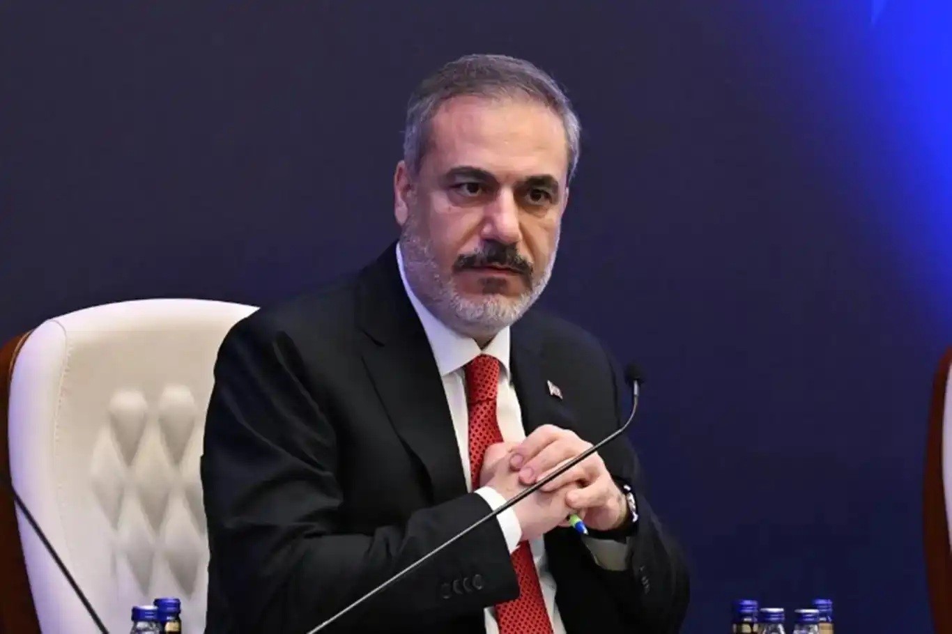 Bakan Fidan, Pakistanlı mevkidaşı Dar ile görüştü