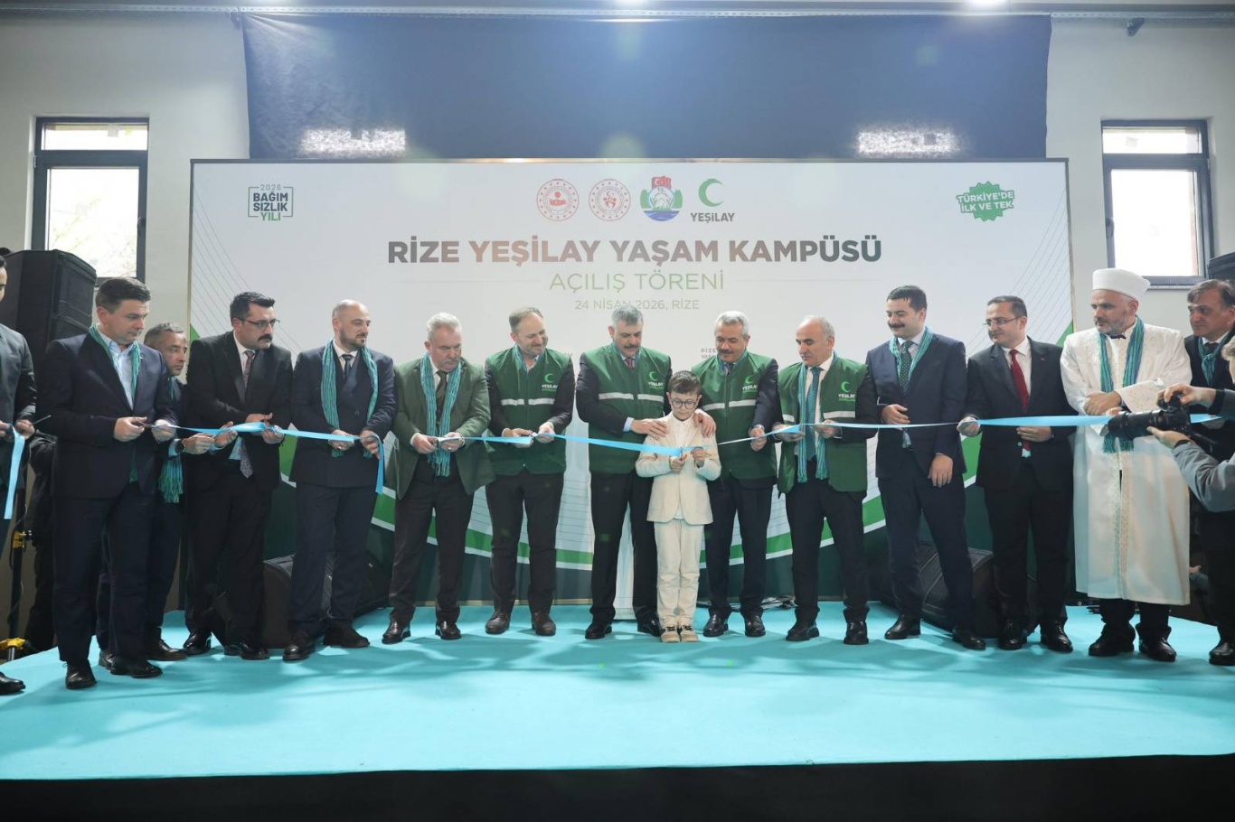 Bakan Çiftçi, Rize Yeşilay Yaşam Kampüsü'nün açılışını gerçekleştirdi