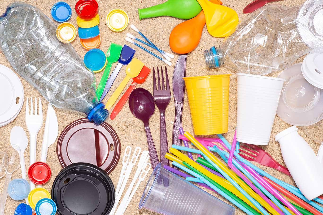 Tek kullanımlık plastik kısıtlamaları sanayide baskı ve kaygı oluşturuyor