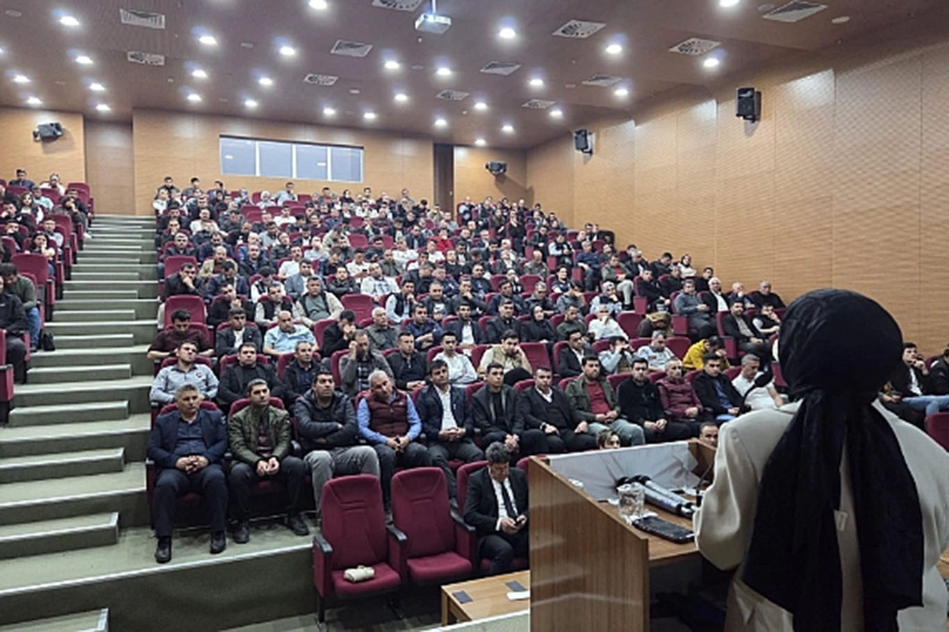Şanlıurfa’da 1040 personele bağımlılıkla mücadele eğitimi