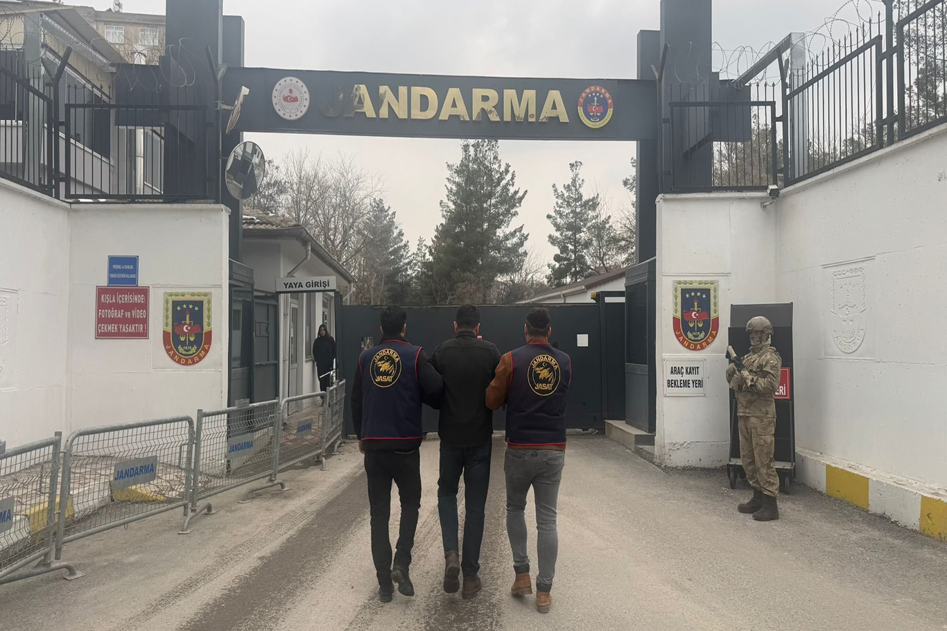 Diyarbakır'da 109 aranan şahıs yakalandı