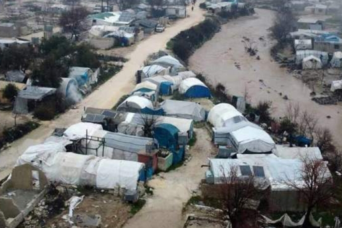 Suriye'de sel felaketi: Evler ve tarım arazileri sular altında kaldı