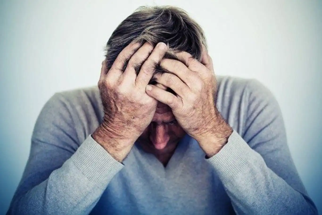 Profesör Şimşek: Belirsizlik arttıkça kaygı kolektif bir duyguya dönüşüyor