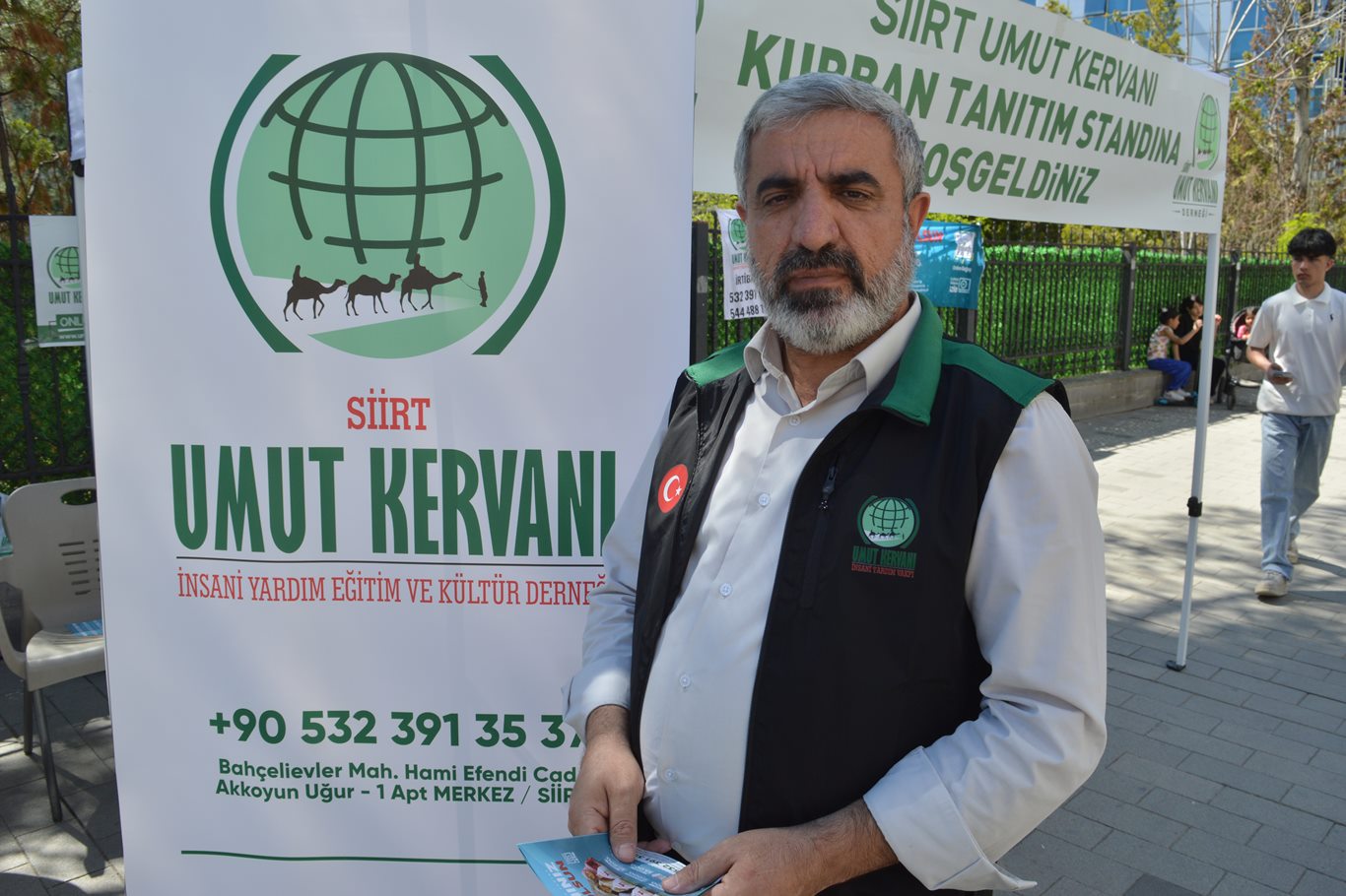 Siirt Umut Kervanı’ndan kurban standı: Hem yurt içi hem yurt dışında kesimler yapıyoruz