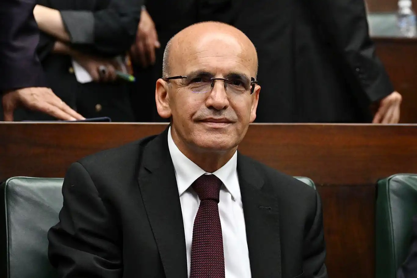 Şimşek: İhracat 275,8 milyar dolarla zirvede