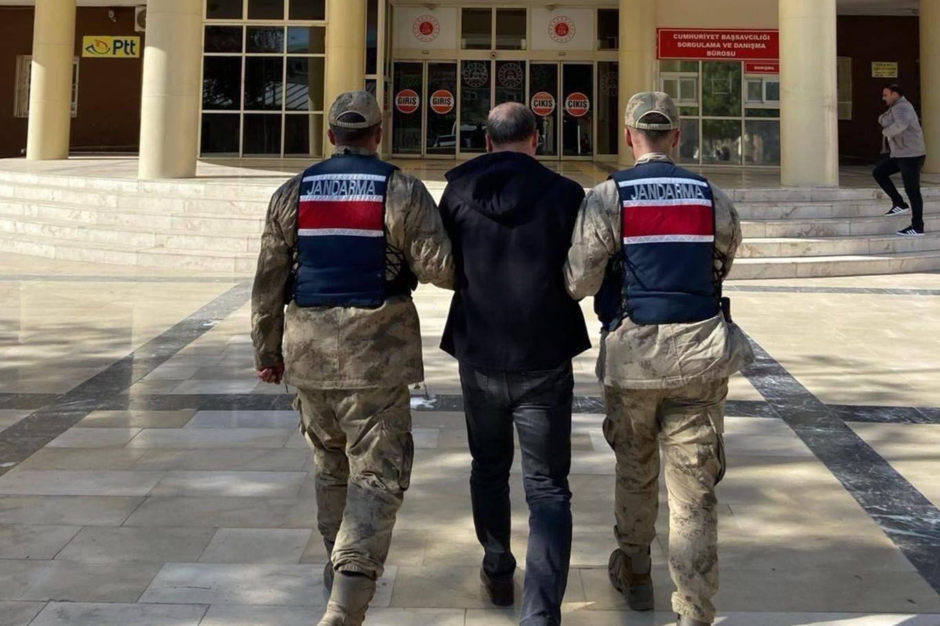 Şanlıurfa’da aranan 3 şahıs yakalandı