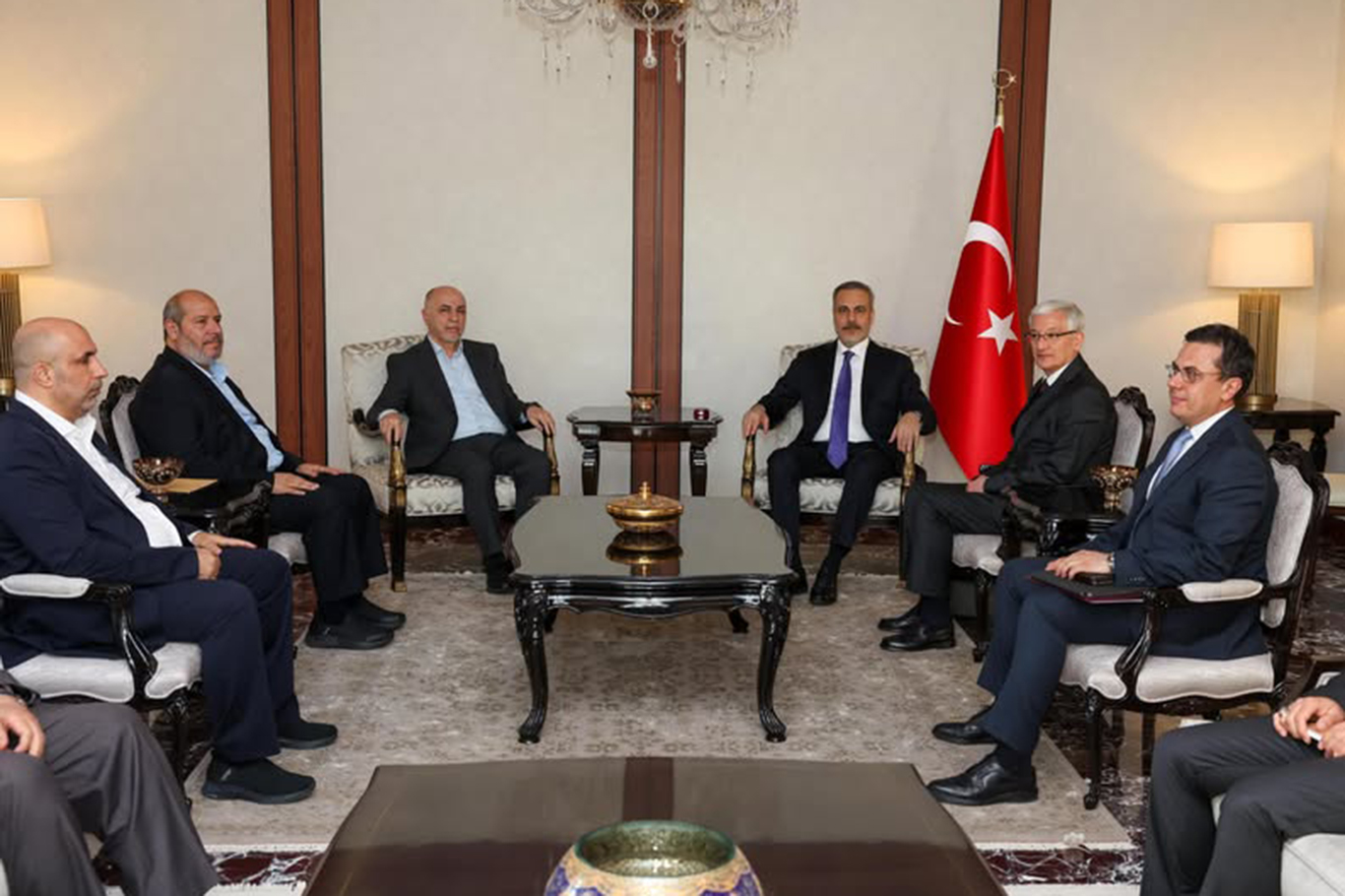 Dışişleri Bakanı Fidan, HAMAS heyeti ile görüştü