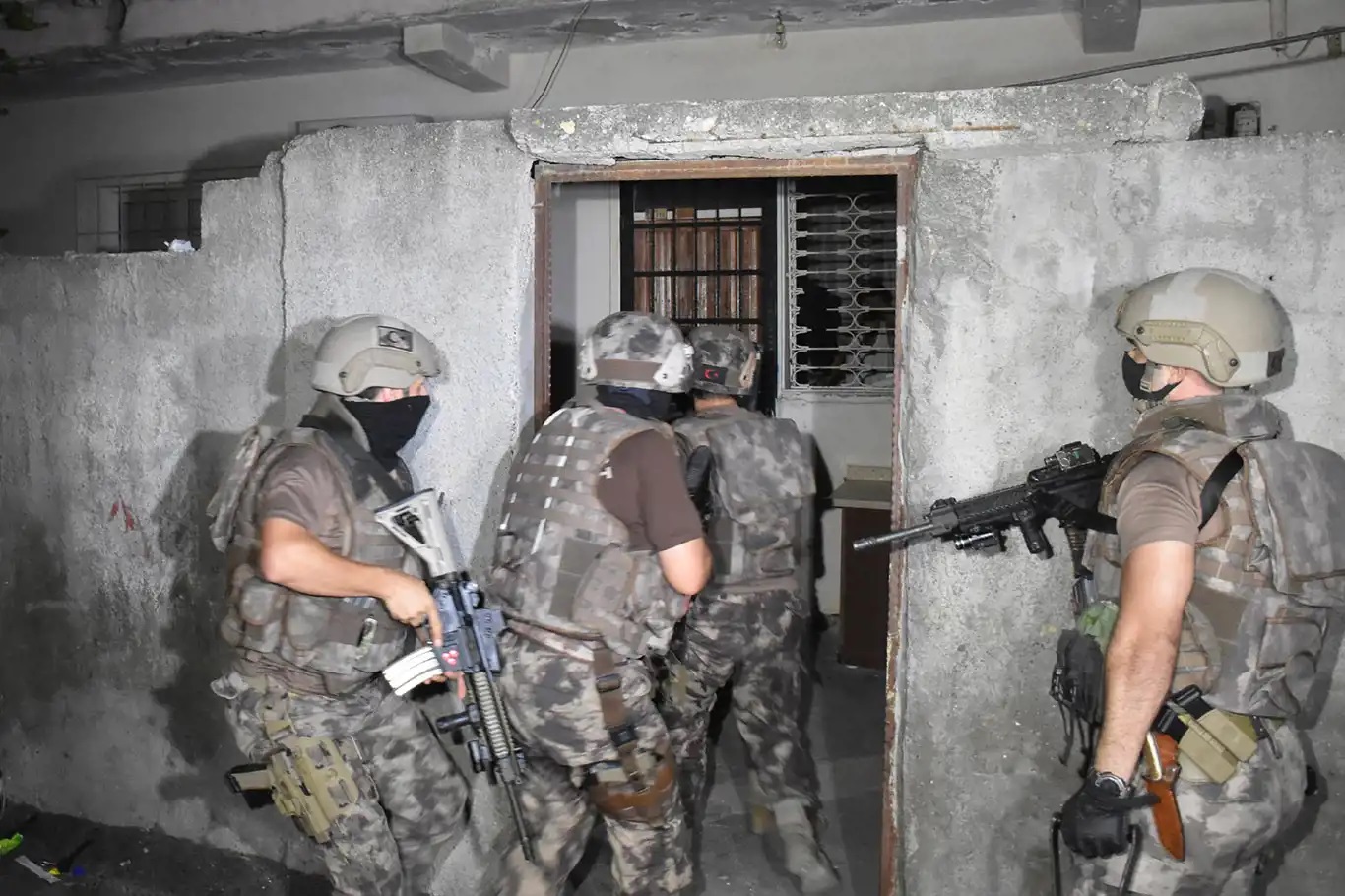 Bakırköy merkezli uyuşturucu operasyonu: 7 şüpheli tutuklandı