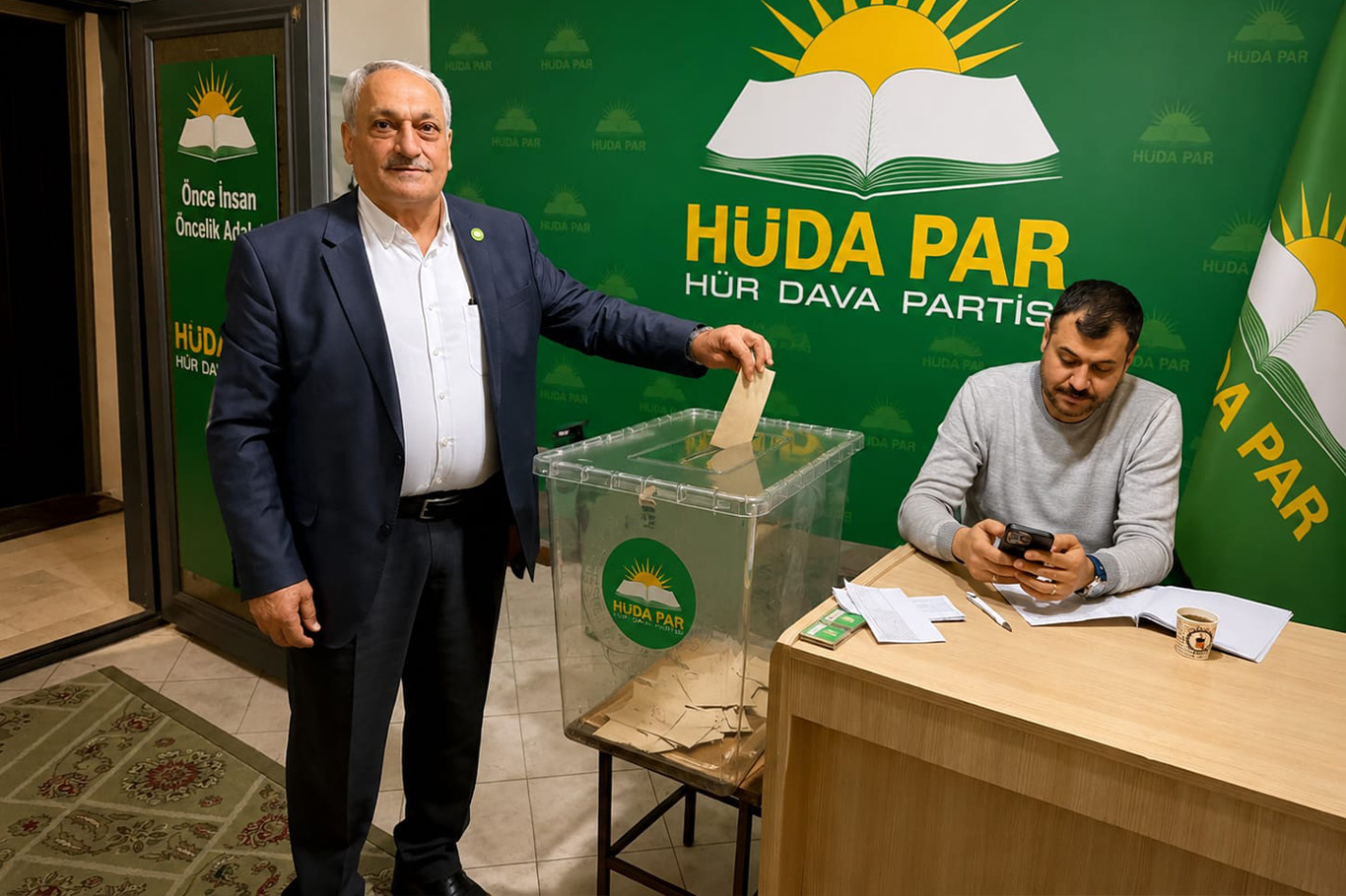 HÜDA PAR Kovancılar İlçe Başkanlığı’na Abbas Yılmaz yeniden seçildi