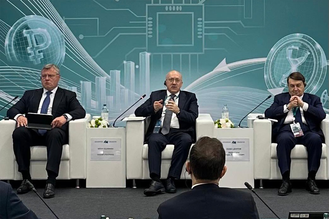 Kazan Forumu 2026’da ticaret ve ulaştırma koridorları gündemi