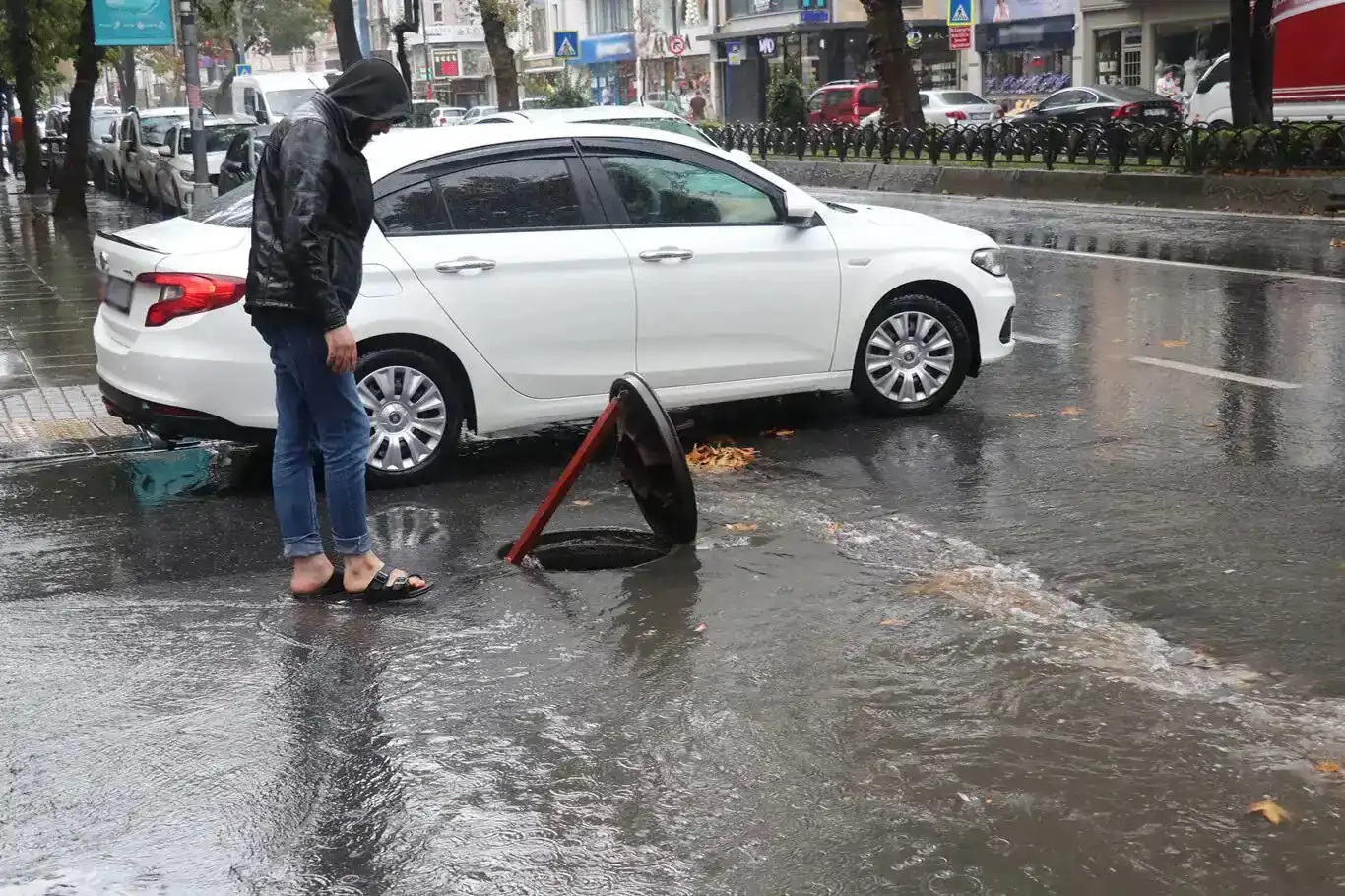 Kurban Bayramı'nda yağışlı ve serin hava etkili olacak