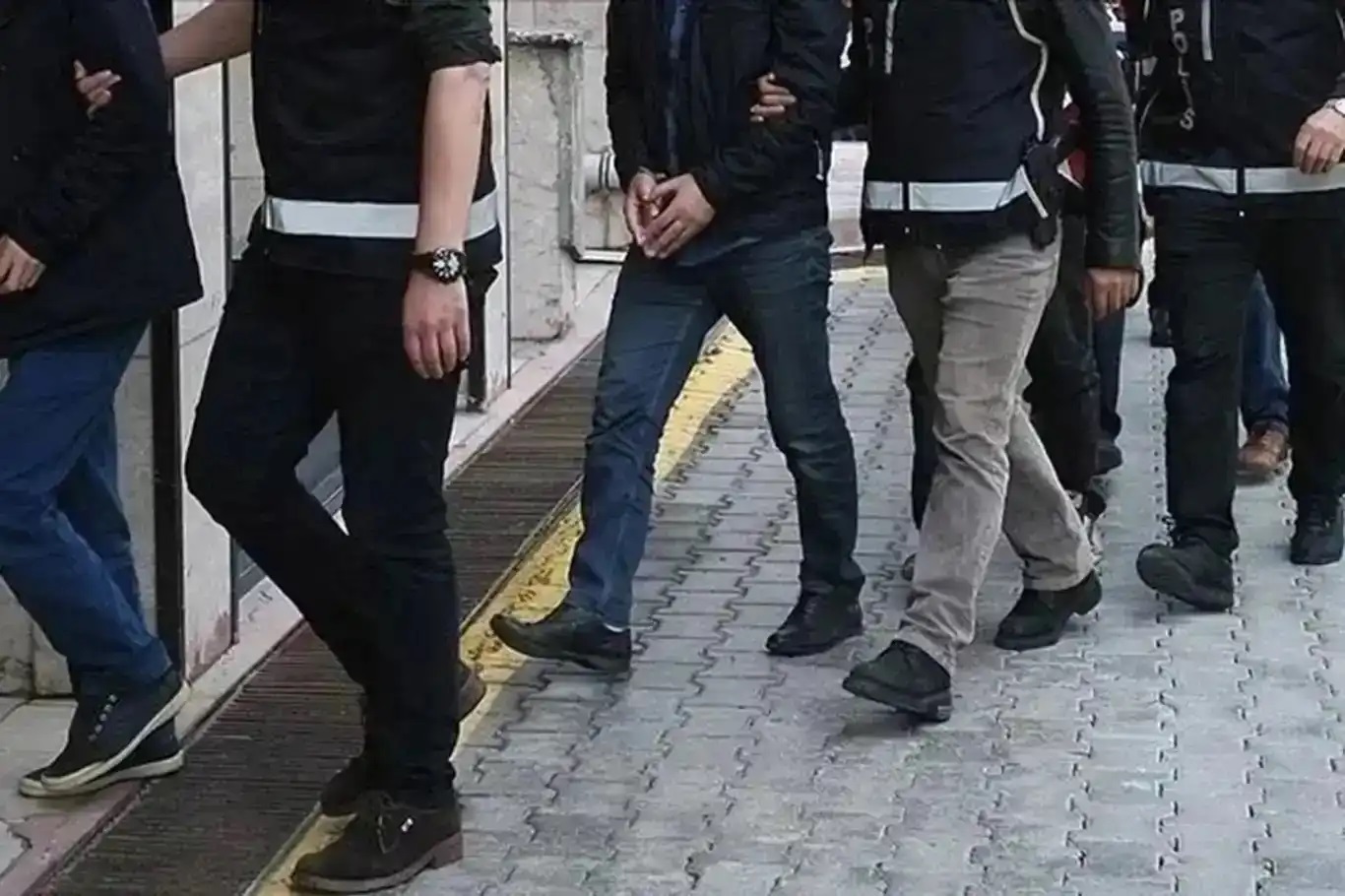 Eskişehir'de uyuşturucu operasyonları: 179 şüpheliye işlem, 18 tutuklama