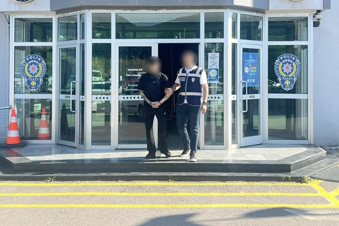 Kasten yaralama suçundan aranan hükümlü Kocaeli'de yakalandı