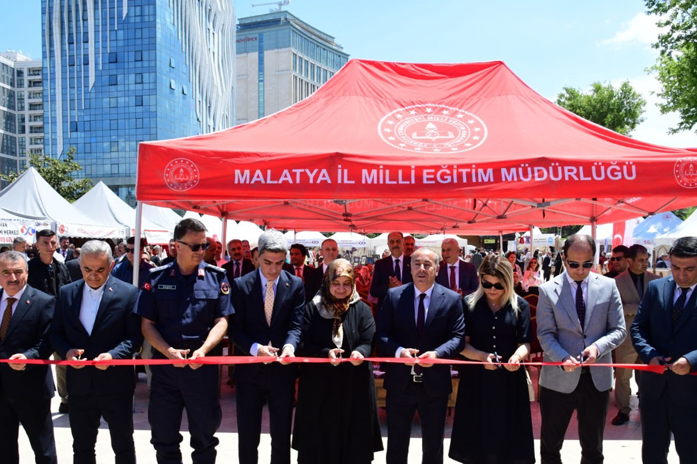 Malatya'da hayat boyu şenliğinde 30 bin kursiyerin emeği görücüye çıktı