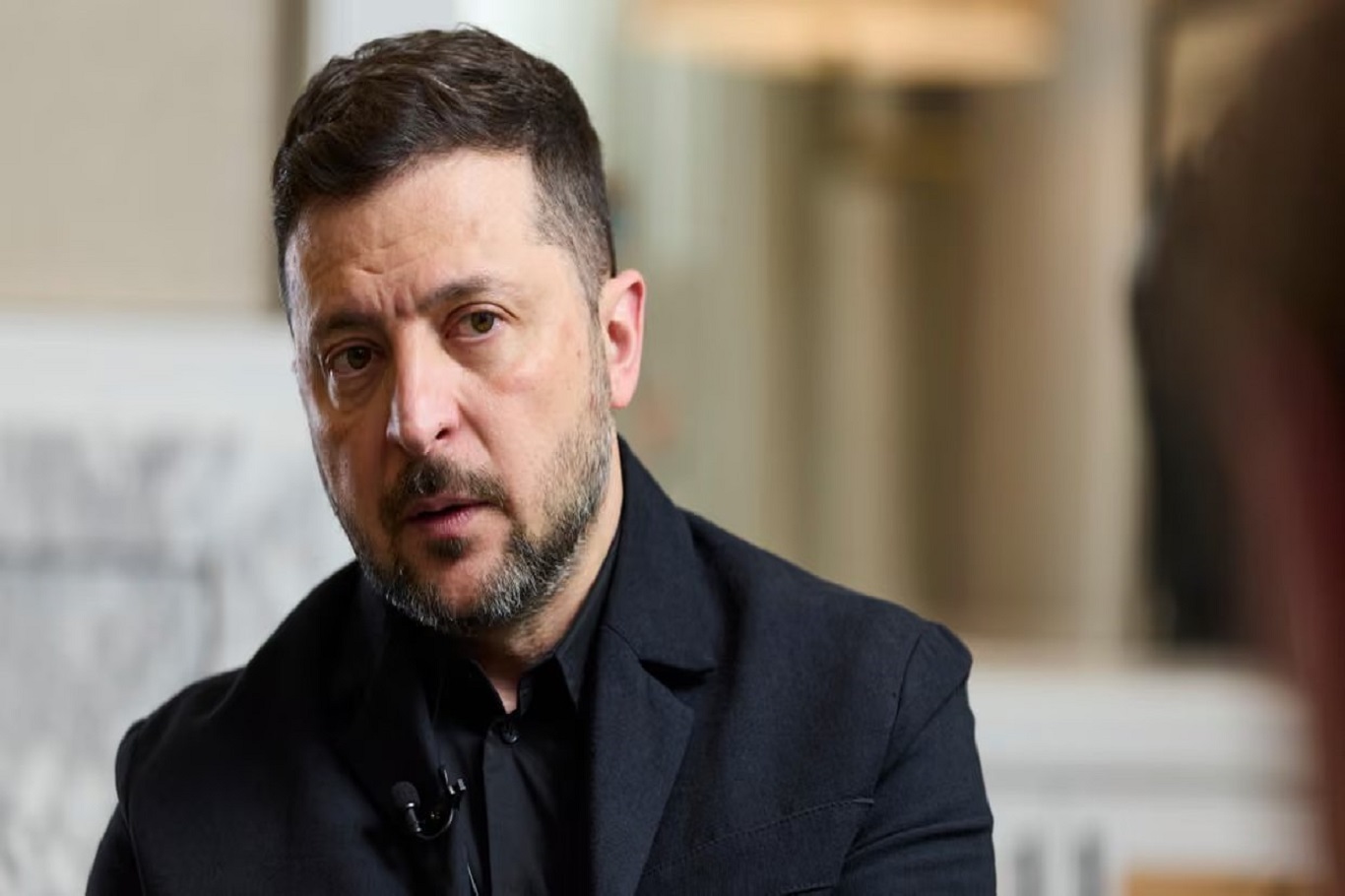 Zelenskiy'den İngiltere'ye bayrak tepkisi: Küçük hatalar büyük dostlukları bozabilir