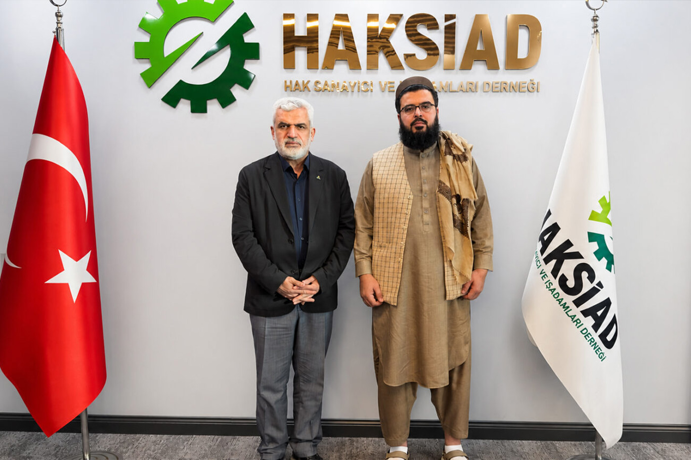 Afganistan Maliye Bakan Yardımcısı Mansoor’dan HAKSİAD’a ziyaret