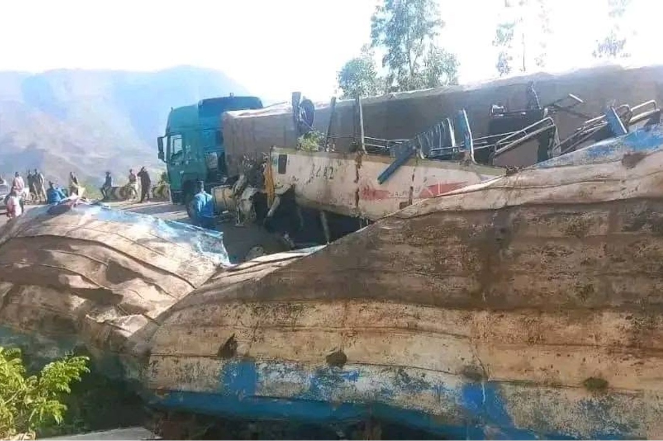 Etiyopya'da otobüs kazası: 31 ölü