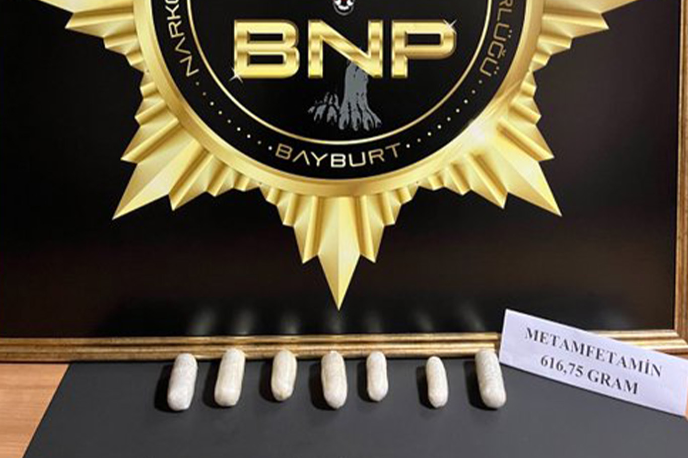Bayburt’ta 616 gram metamfetamin ele geçirildi: Bir kişi tutuklandı