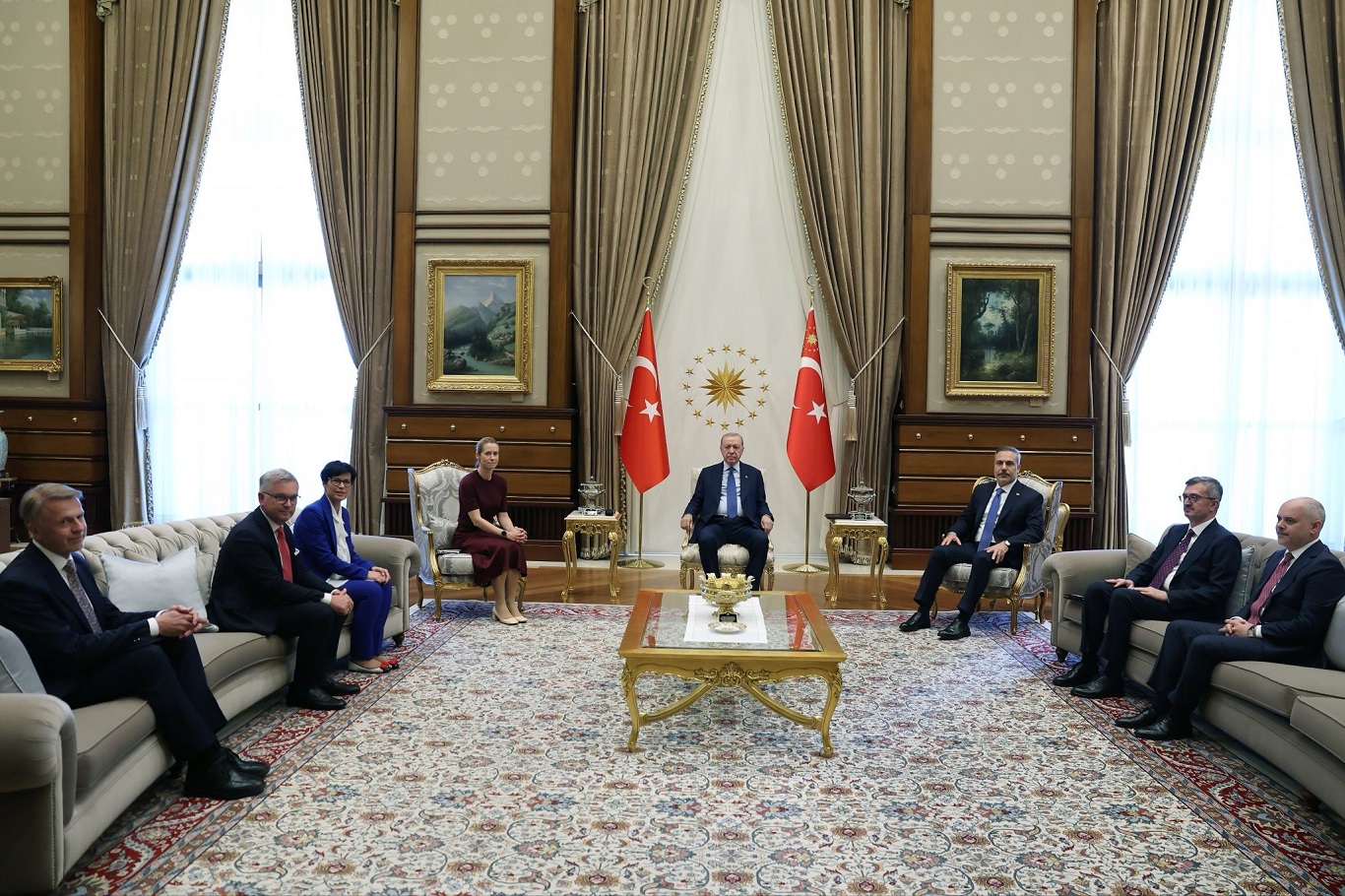Cumhurbaşkanı Erdoğan, AB heyetini Cumhurbaşkanlığı Külliyesi'nde kabul etti