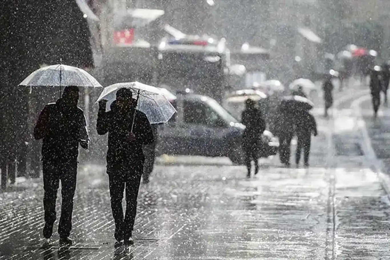 Meteoroloji'den 3 il için kuvvetli yağış uyarısı