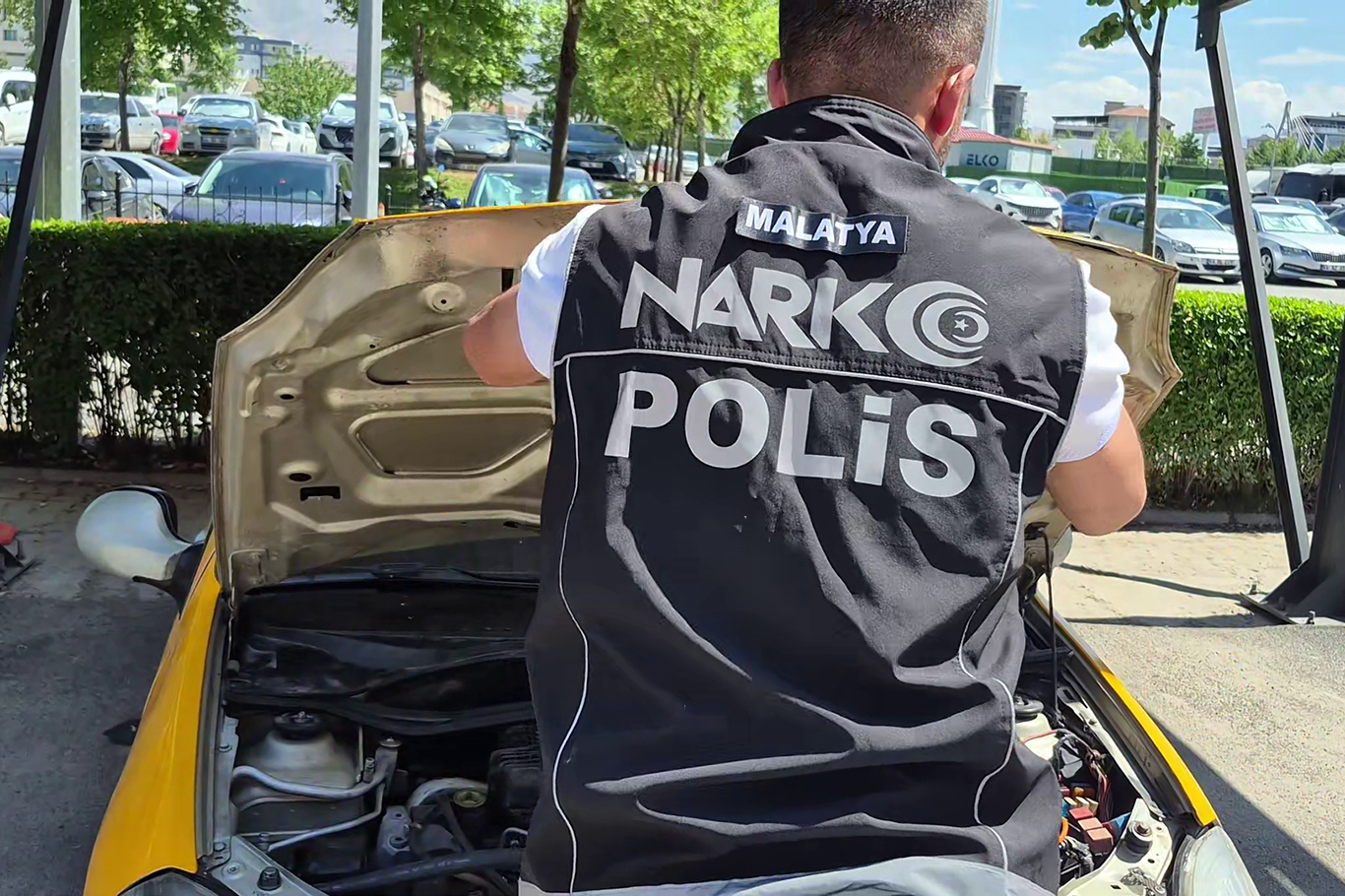 Malatya'da 202 kiloluk sentetik uyuşturucu engellendi