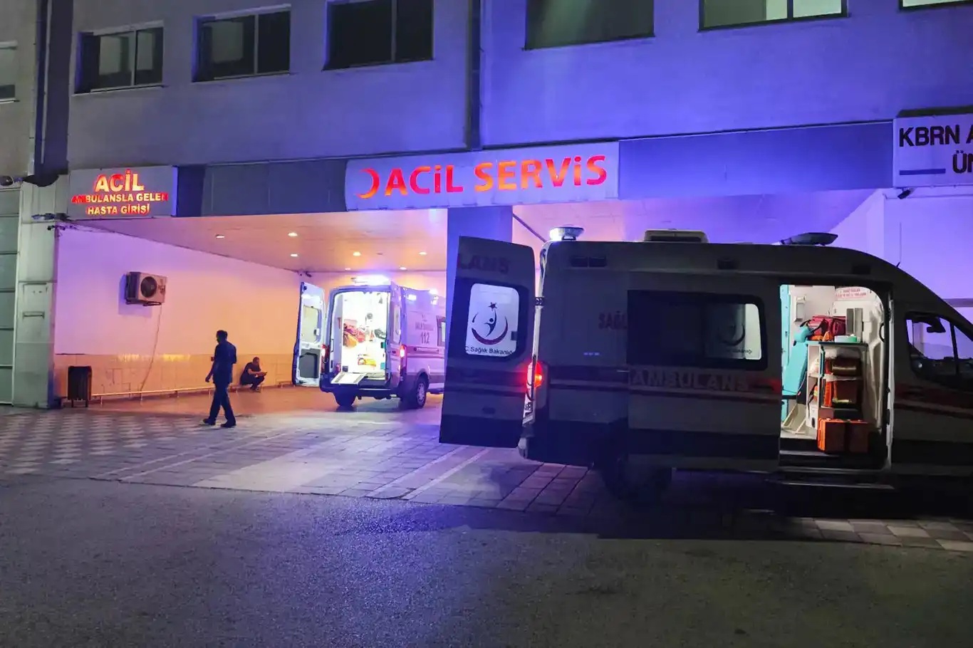 Silahlı kavgada ağır yaralanan kişi hayatını kaybetti
