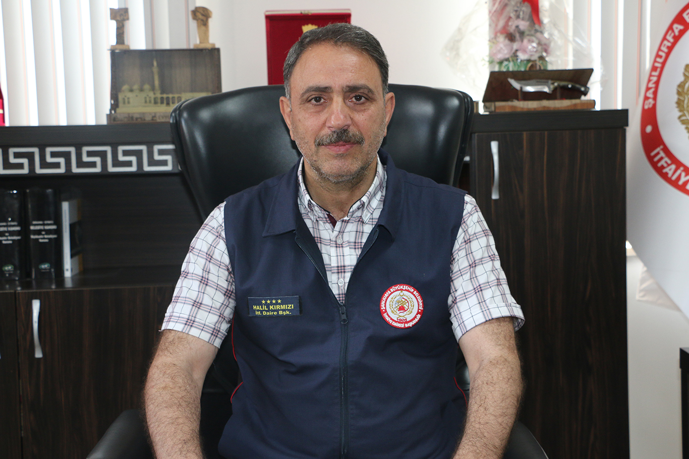 İtfaiye Daire Başkanı Kırmızı: Anız yakmak toprağın geleceğini yakmaktır.