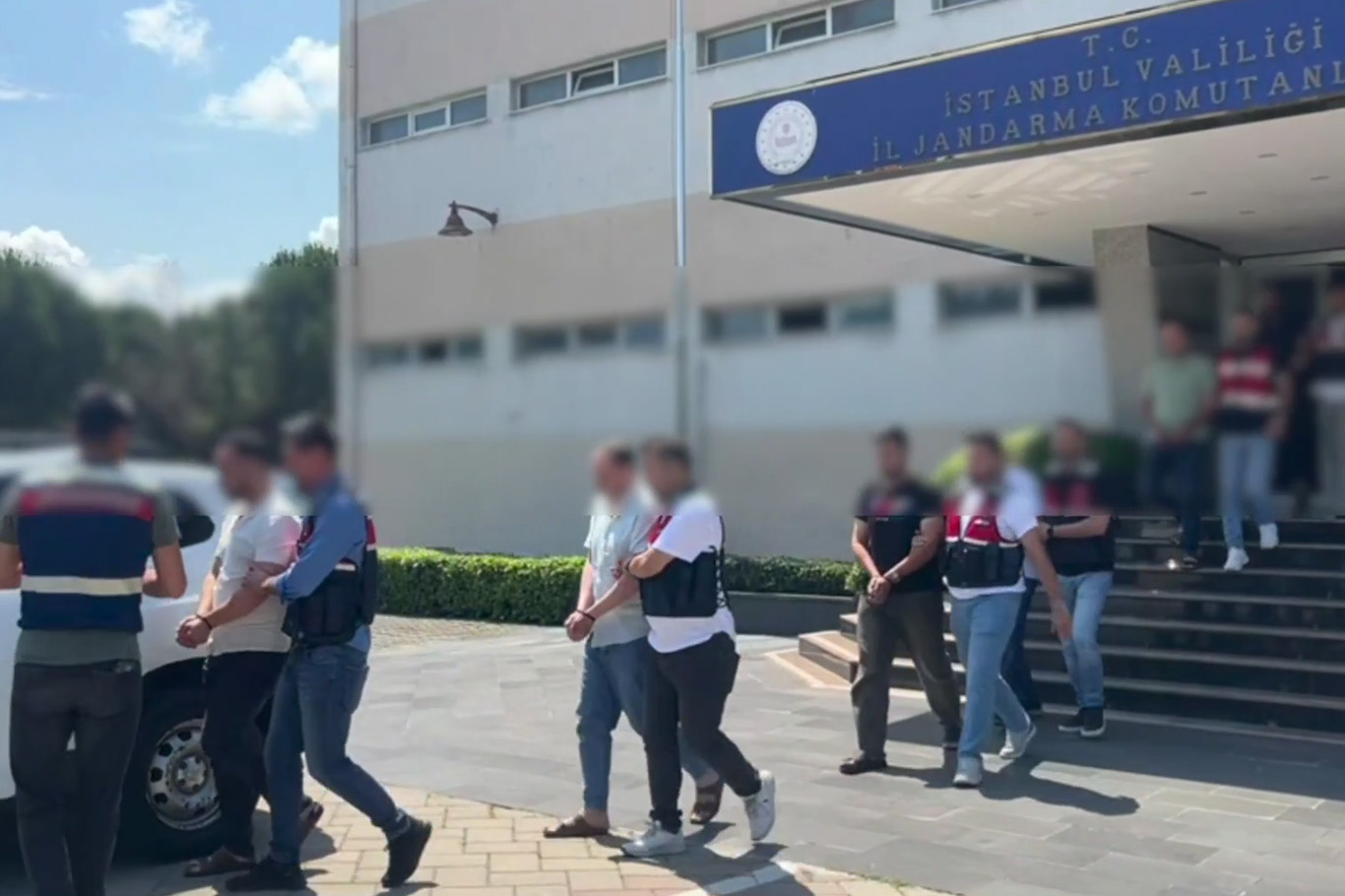 26 ilde göçmen kaçakçılığı operasyonu: 43 şüpheli tutuklandı