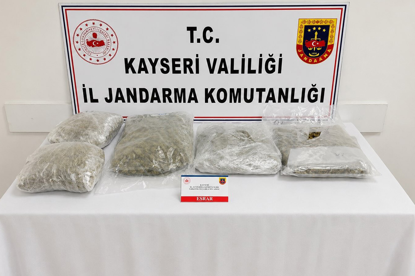 Kayseri'de 5 kilogram kubar esrar ele geçirildi