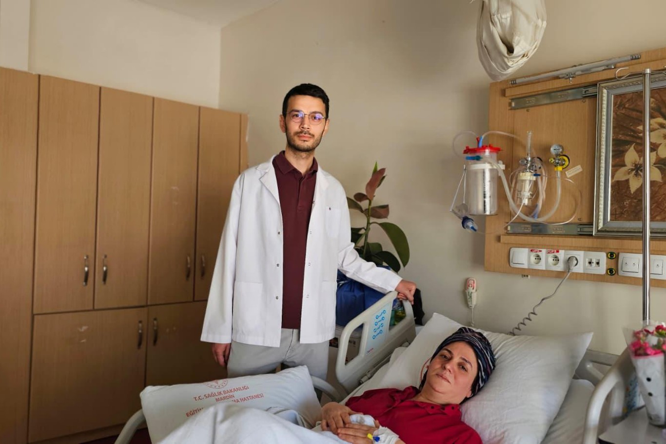 Mardin’de ilk defa hastaya aort damarındaki hasarlı bölümün yerine yapay damar yerleştirildi 