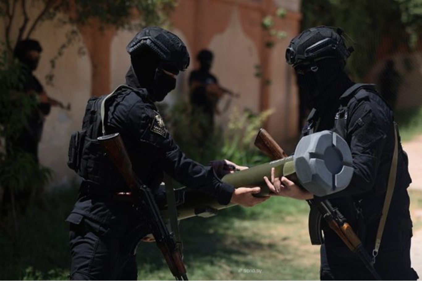 Suriye: Hizbullah'a gönderilmek istenen silah sevkiyatı engellendi