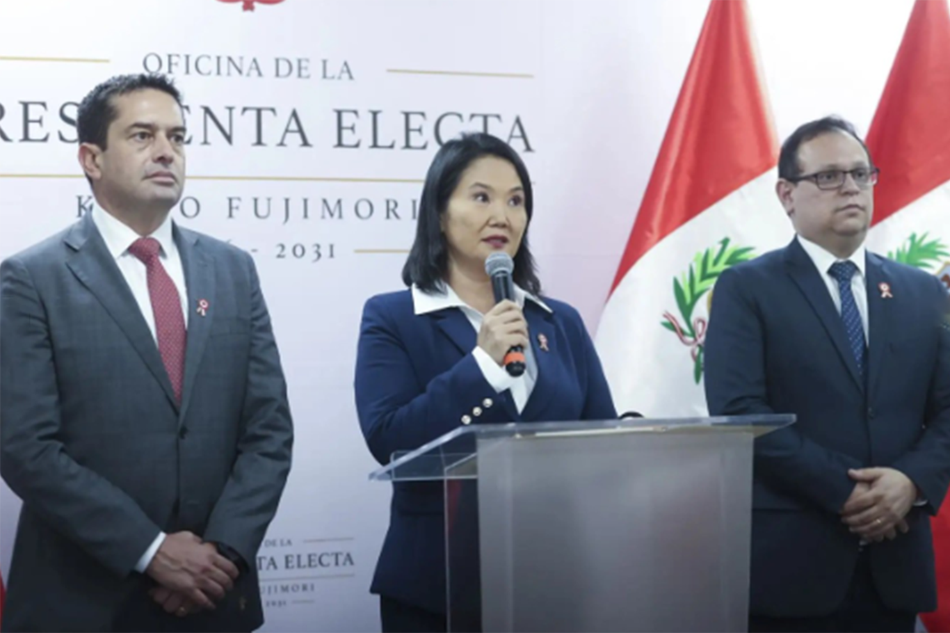 Peru'da siyasi belirsizlik sona erdi: Fujimori mazbatasını aldı