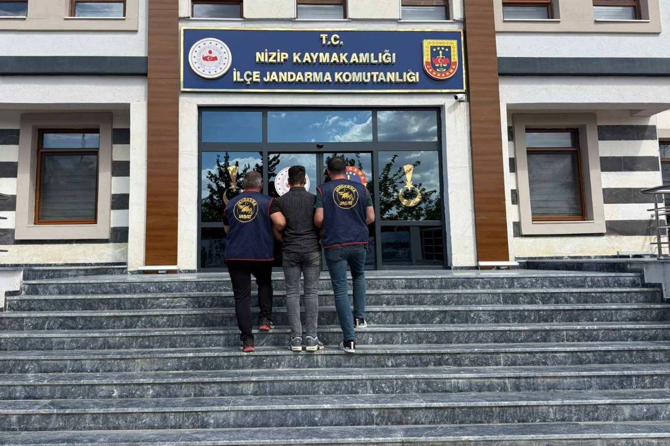 Gaziantep'te 10 yıl kesinleşmiş hapis cezasıyla aranan hükümlü yakalandı