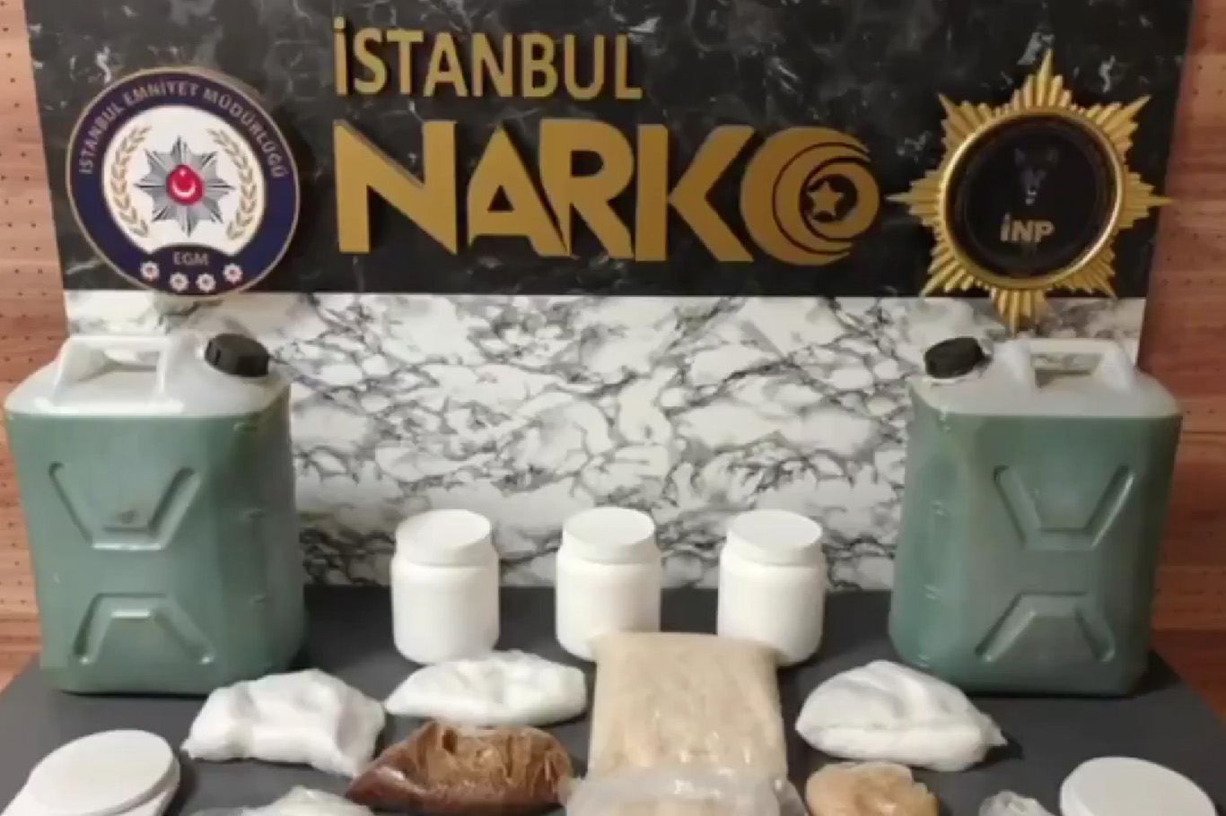 İstanbul Fatih'te 49 kilo metamfetamin ele geçirildi