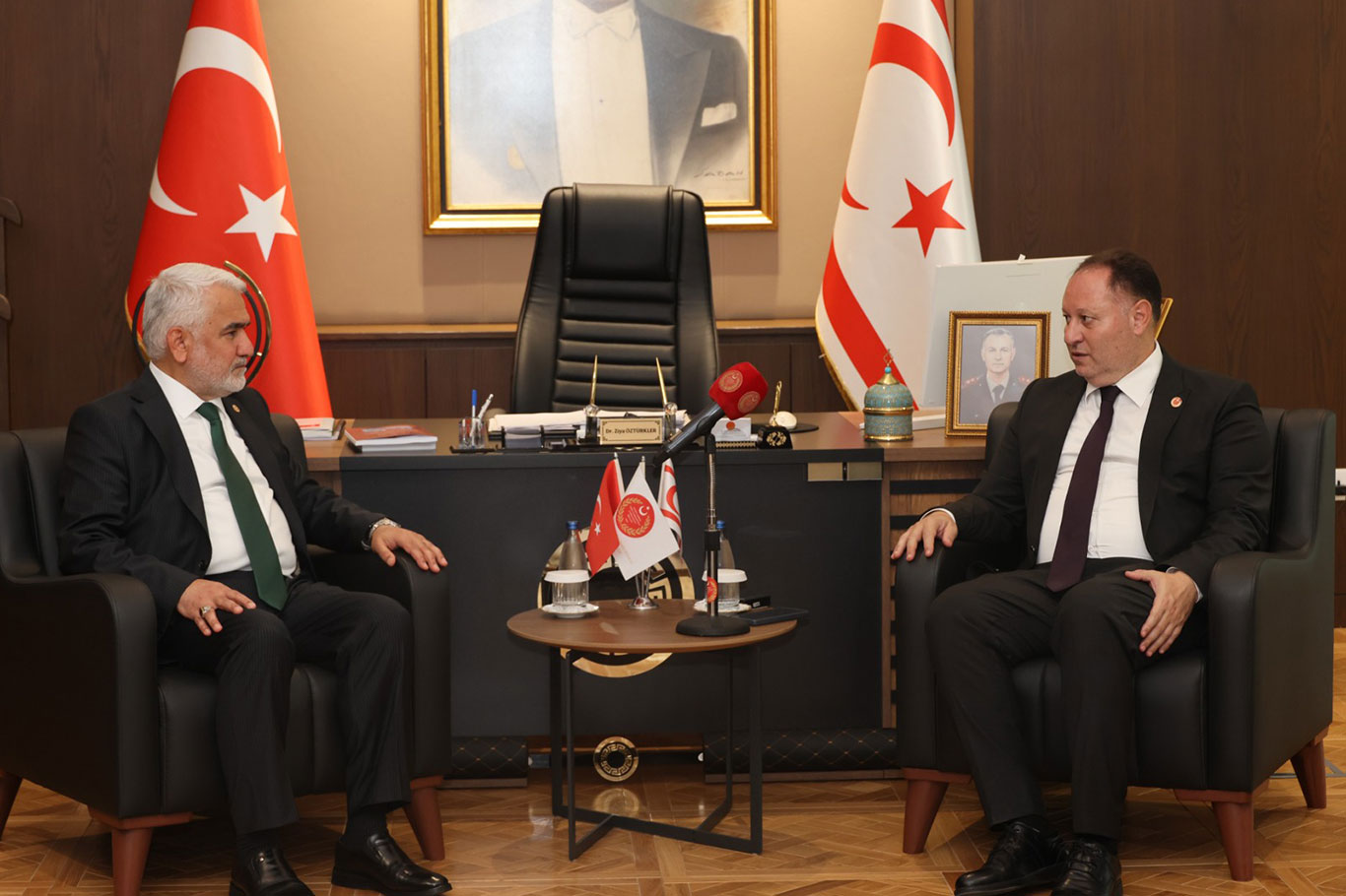 Yapıcıoğlu, KKTC Meclis Başkanı Öztürkleri ziyaret etti