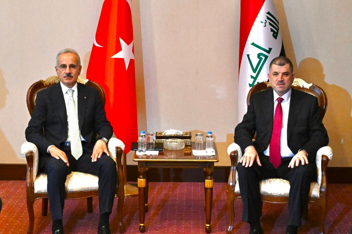 Bakan Uraloğlu, Iraklı mevkidaşı el-Haseni ile görüştü