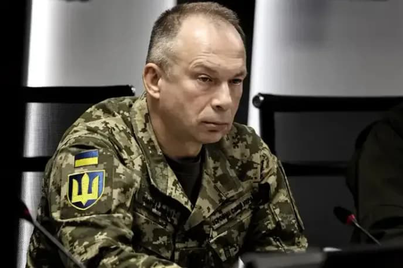 Zelenski, genelkurmay başkanını görevden aldı