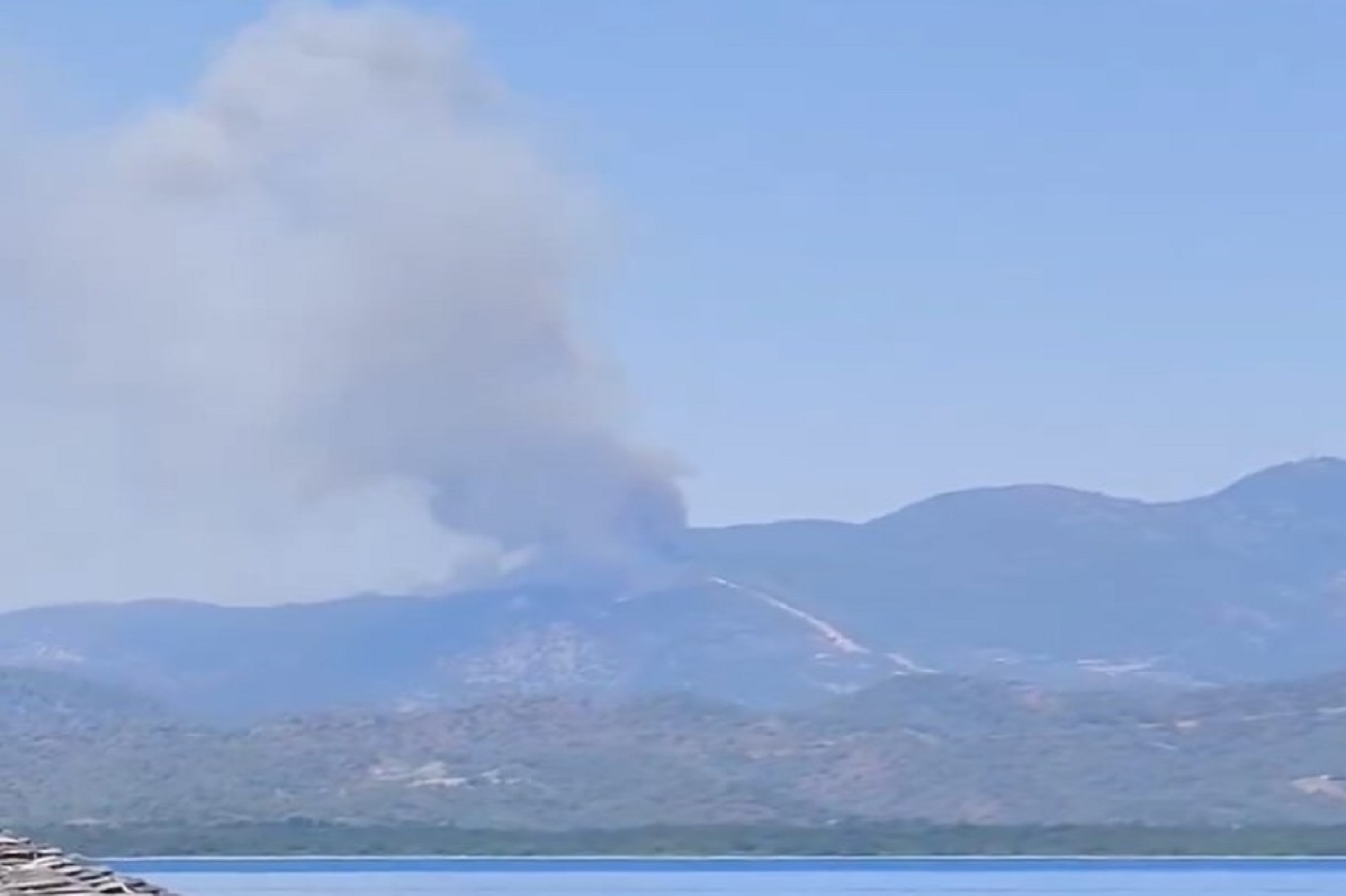Muğla Fethiye'de orman yangını