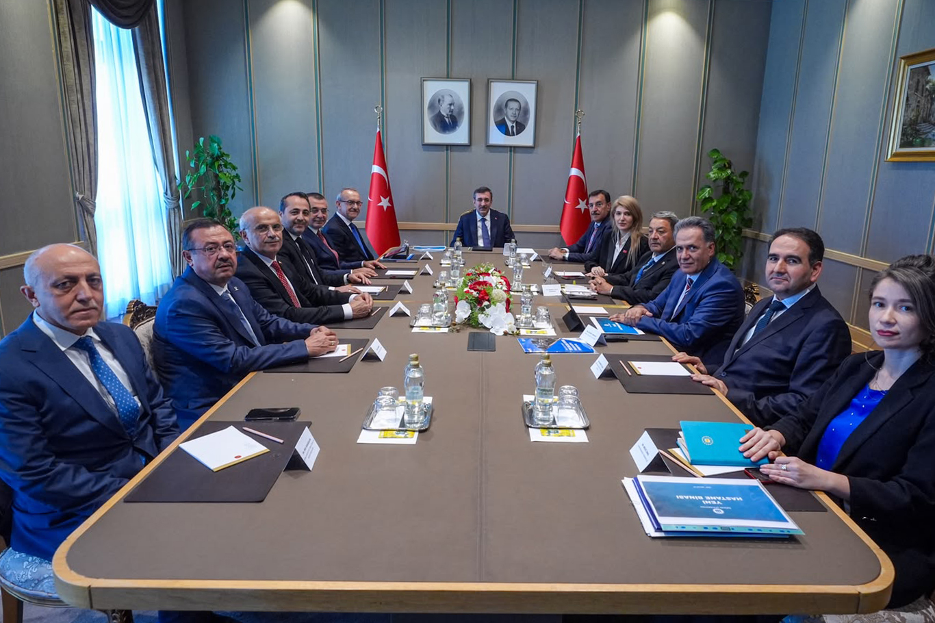 Turgut Özal Tıp Merkezi'nin İhtiyaçları Cumhurbaşkanı Yardımcısı Yılmaz'a aktarıldı